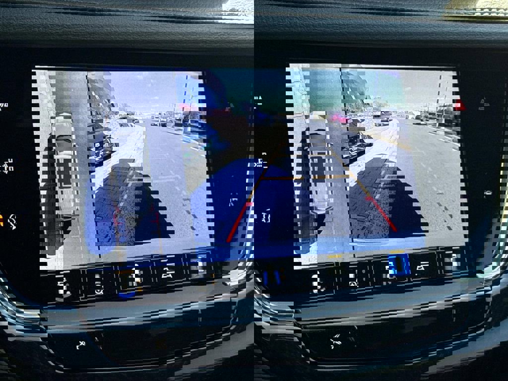 New 2025 Cadillac XT6 Premium Luxury w/ Technology Package image 12