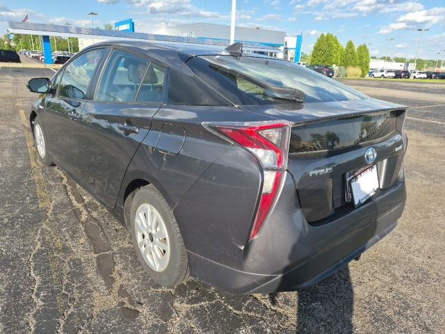 Used 2017 Toyota Prius Two FWD image 9