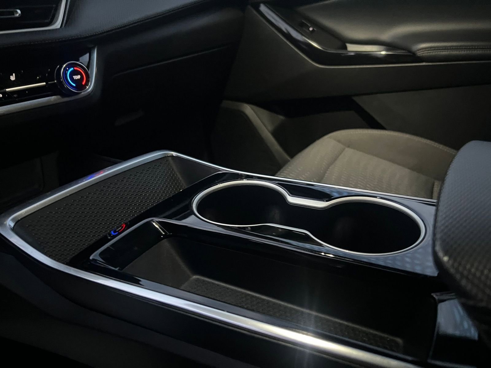 Used 2025 Chevrolet Equinox LT image 41