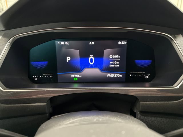Used 2022 Volkswagen Tiguan SE image 12