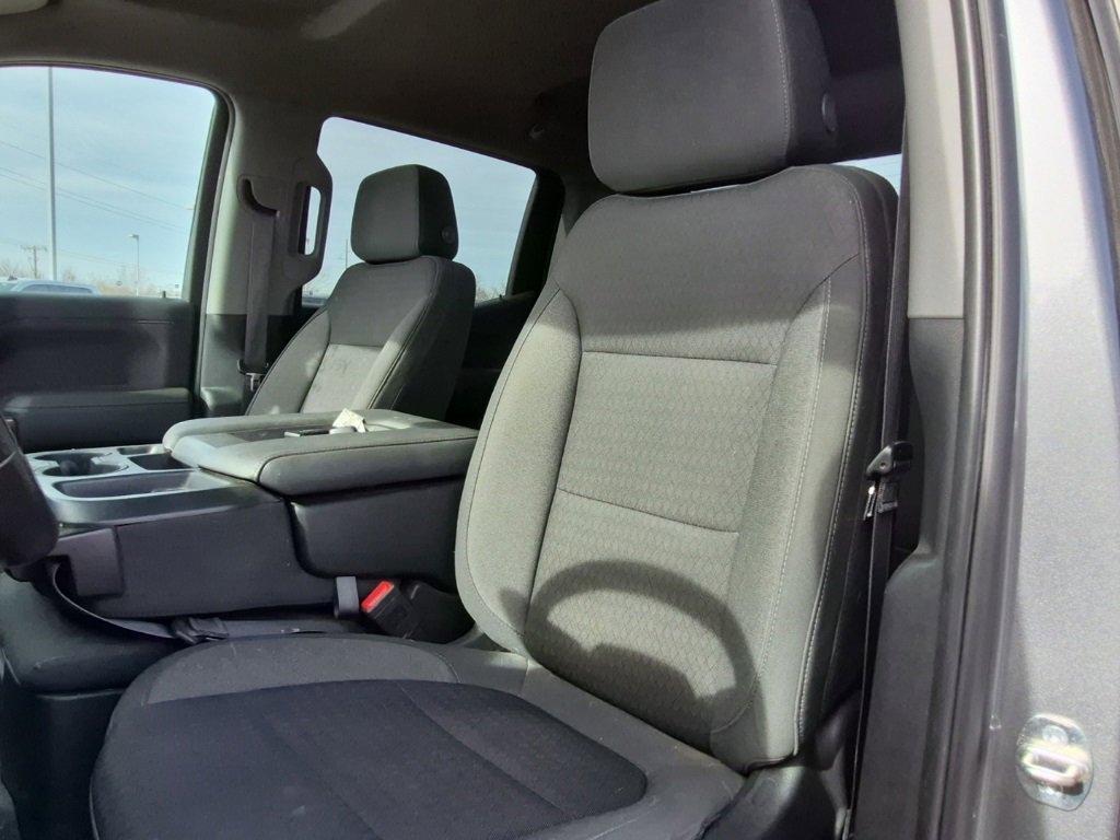 Used 2020 Chevrolet Silverado 1500 LT w/ All-Star Edition image 9