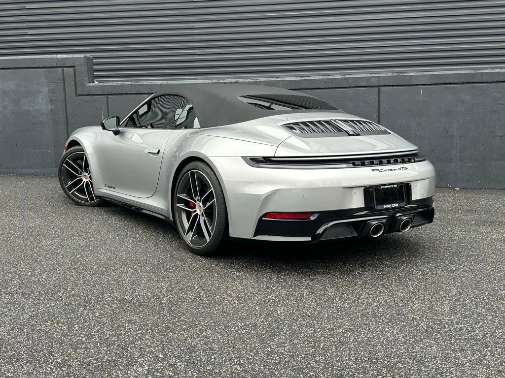 Certified 2026 Porsche 911 Carrera GTS RWD image 8
