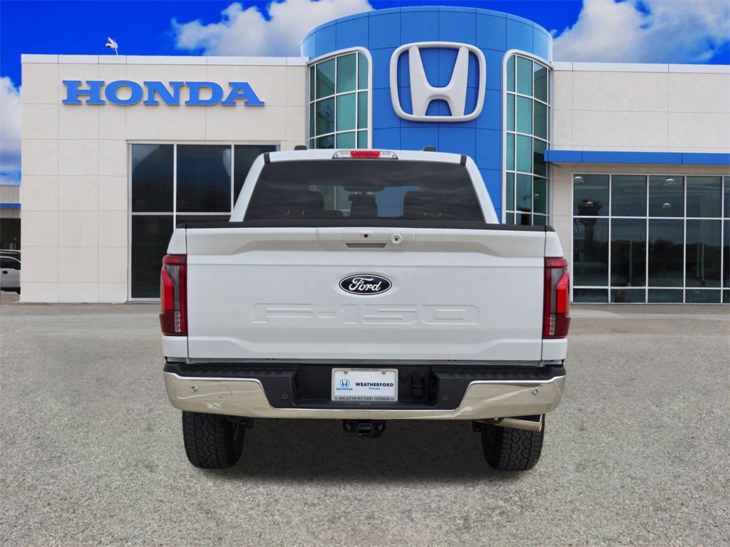 Used 2025 Ford F150 Lariat w/ FX4 Off-Road Package image 4