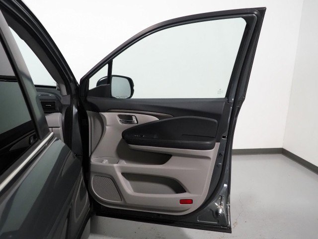 Used 2019 Honda Ridgeline RTL-T image 53