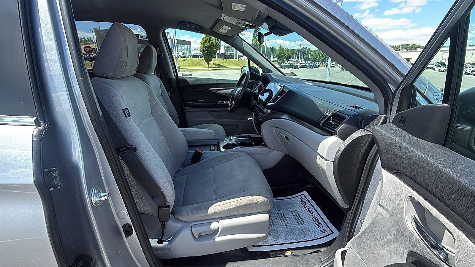 Used 2021 Honda Pilot EX image 19