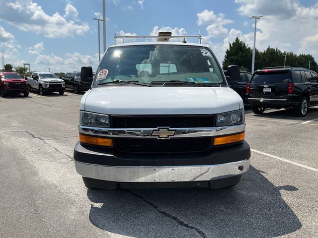Used 2022 Chevrolet Express 2500 w/ Driver Convenience Package RWD image 2