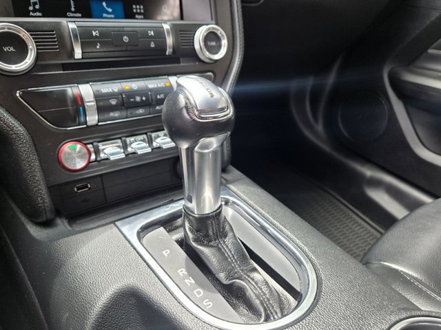 Used 2018 Ford Mustang Coupe w/ Equipment Group 101A RWD image 7