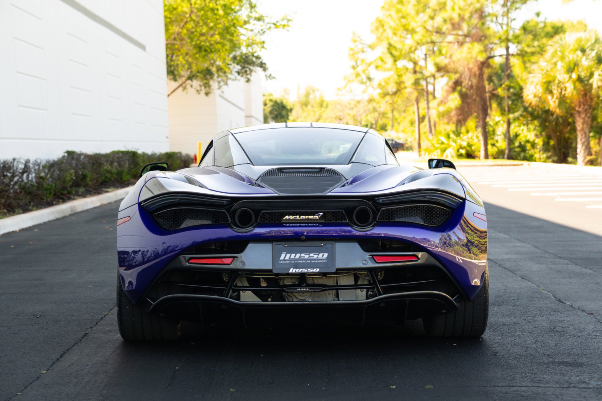 Used 2020 McLaren 720S image 21