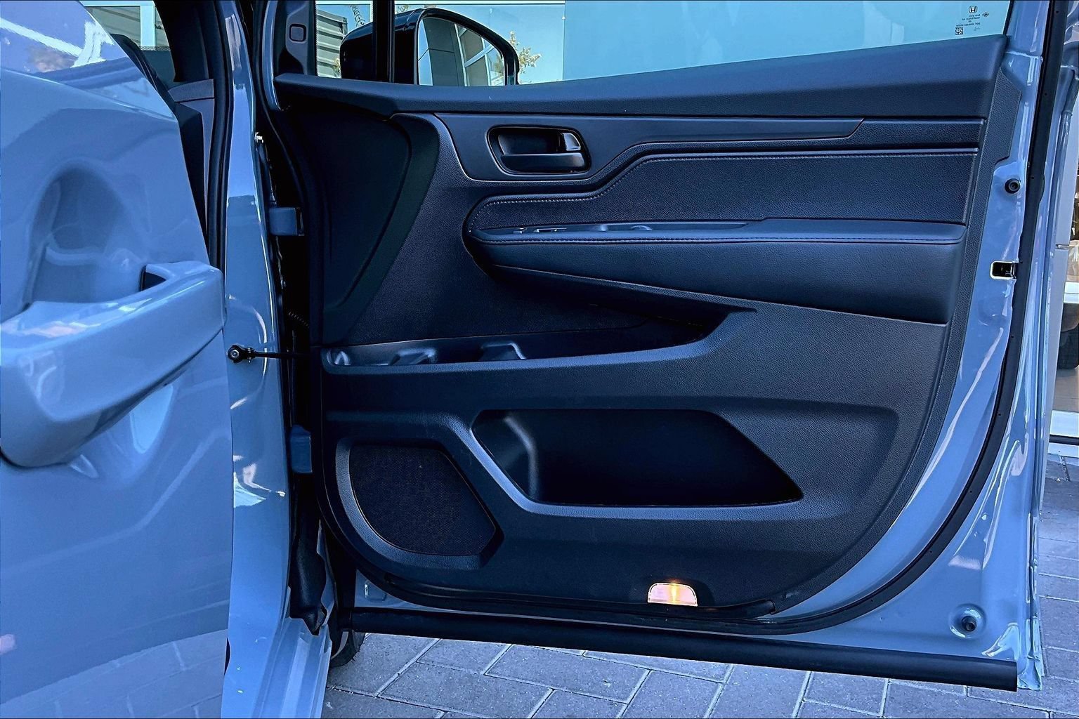 Used 2025 Honda Odyssey Sport-L image 24