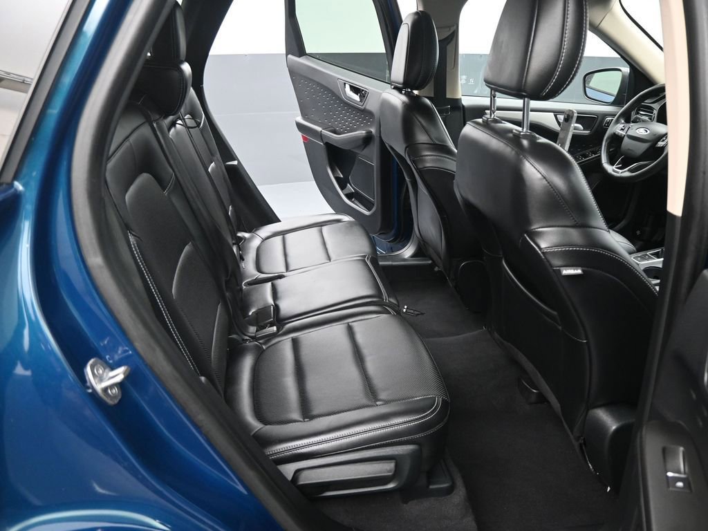 Certified 2020 Ford Escape SEL image 3