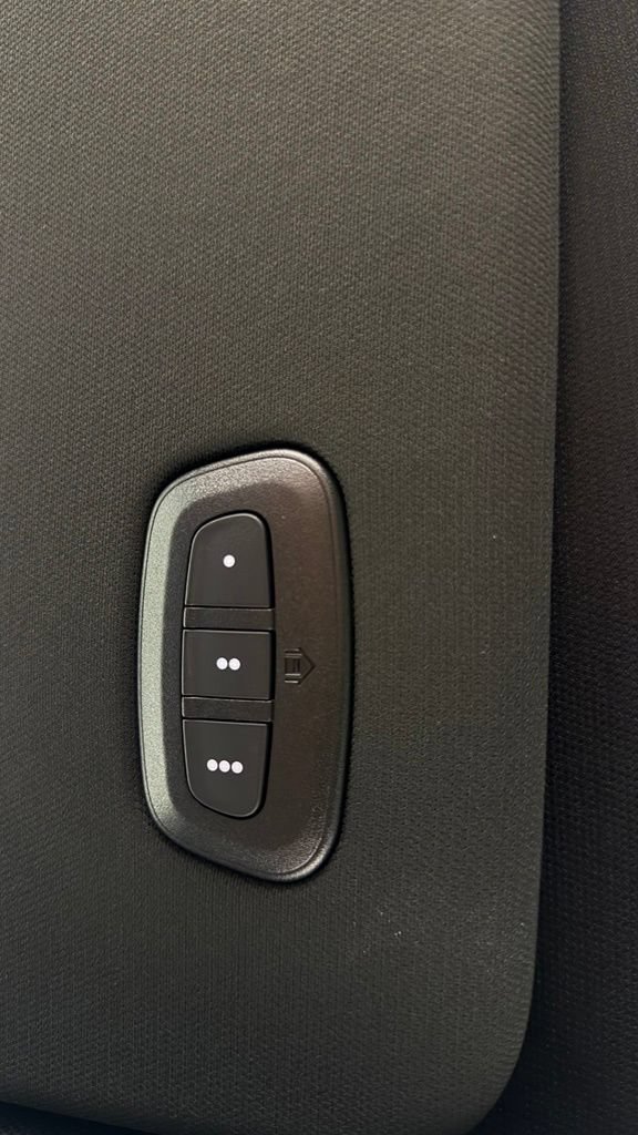 New 2027 RAM 1500 Laramie AWD/4WD image 21