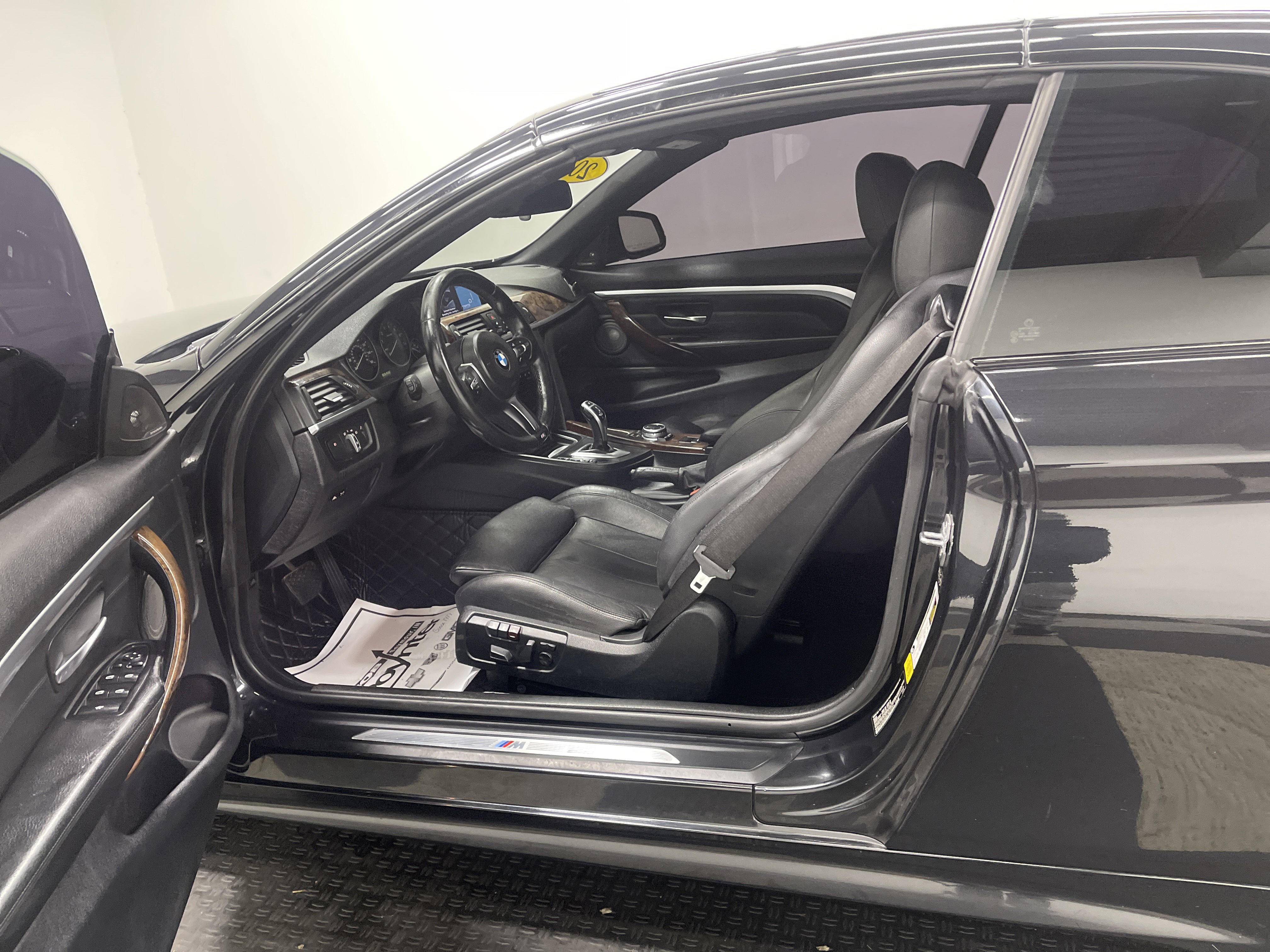 Used 2014 BMW 435i Convertible image 9