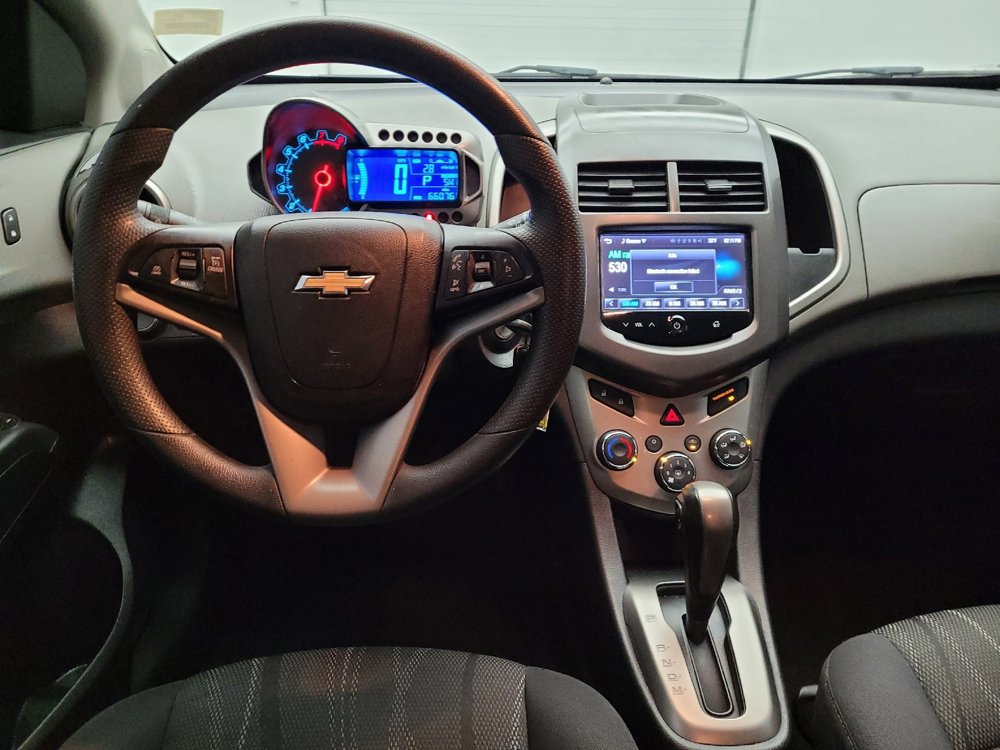 Used 2016 Chevrolet Sonic LT image 22