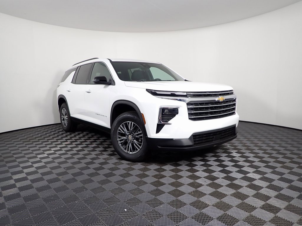 New 2026 Chevrolet Traverse LT w/ LPO, Floor Liner Package