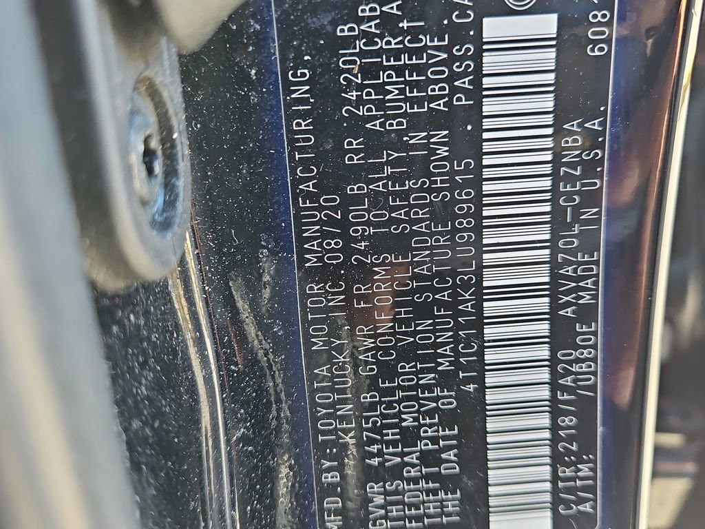 Used 2020 Toyota Camry LE image 31