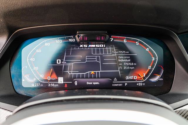 Used 2022 BMW X5 M50i image 15