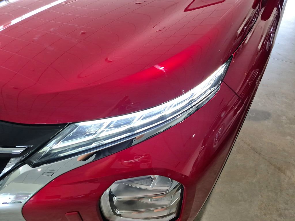 New 2026 Mitsubishi Outlander SEL image 25