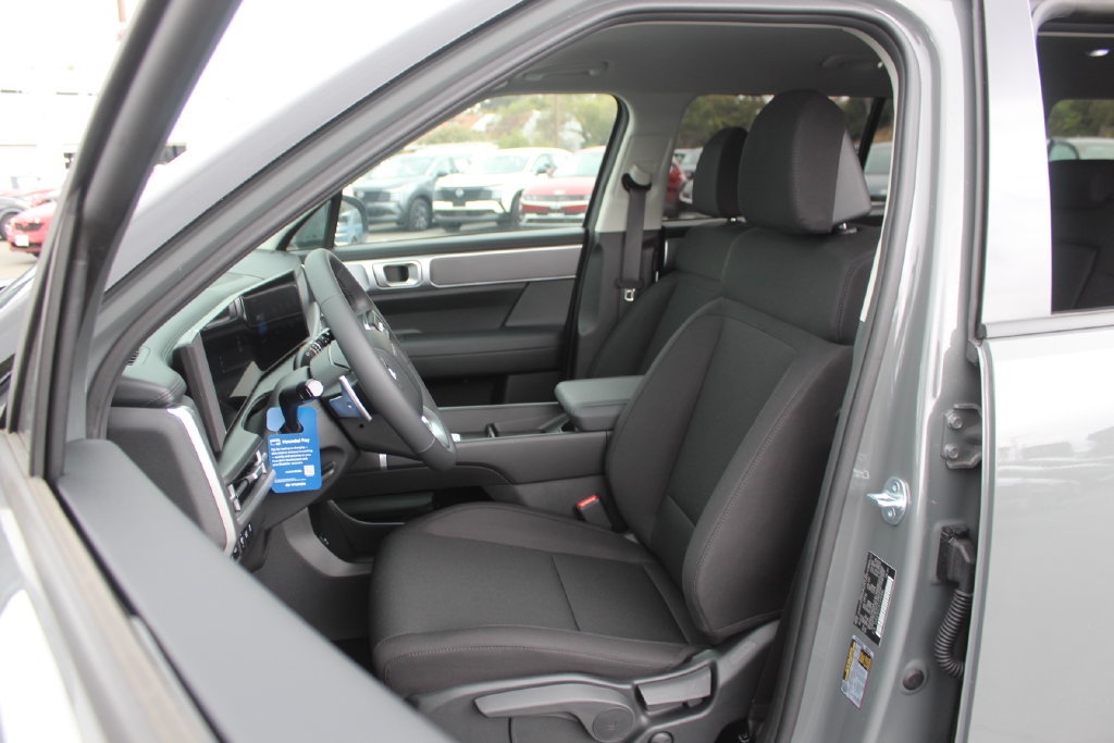 New 2026 Hyundai Santa Fe SE AWD/4WD image 13