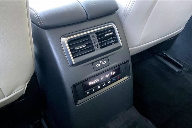 Certified 2024 MAZDA CX-90 3.3 Turbo w/ Premium Package AWD/4WD image 36