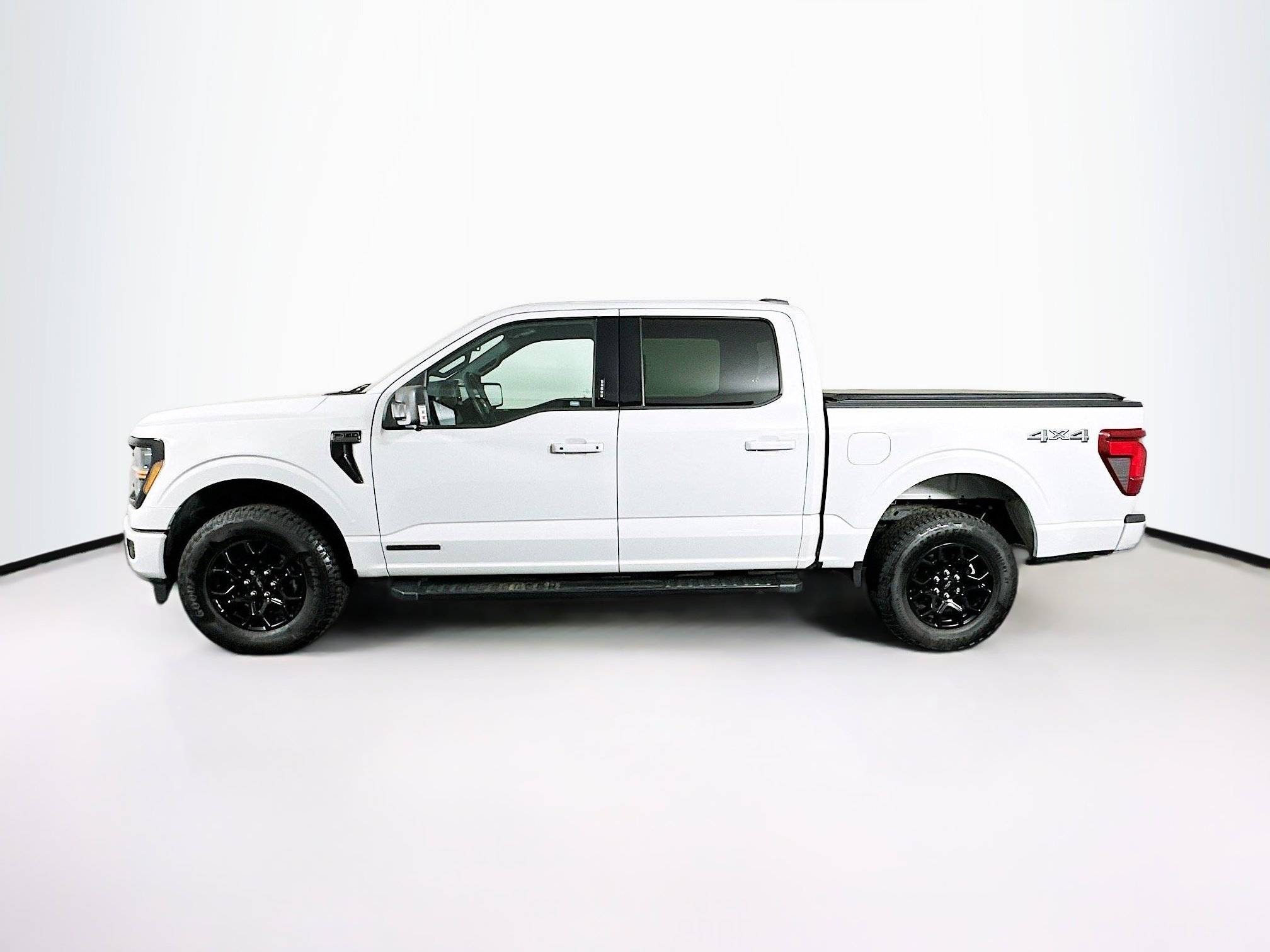 Used 2024 Ford F150 XLT w/ Equipment Group 302A MID image 4