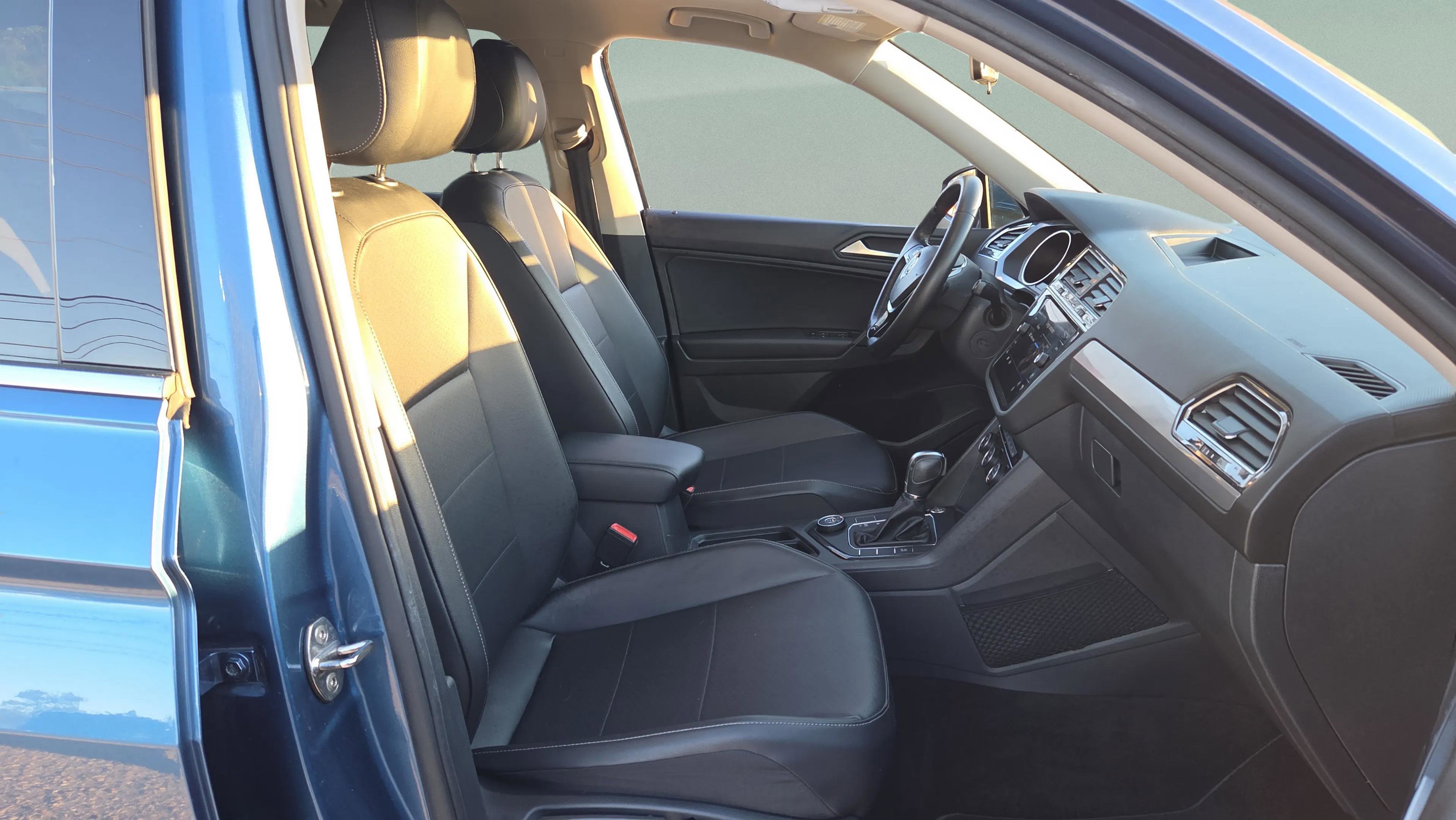 Used 2019 Volkswagen Tiguan S image 19