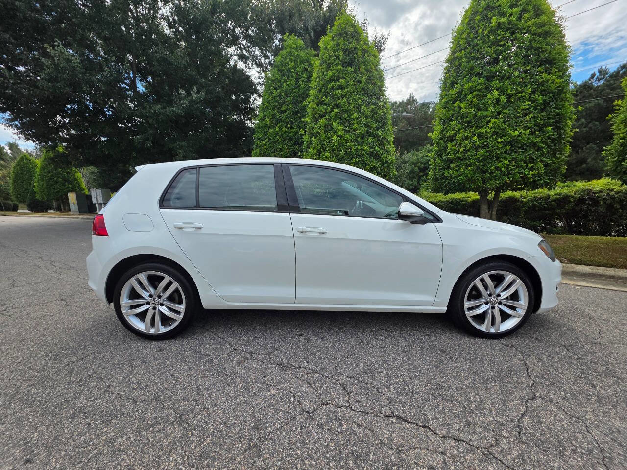 Used 2016 Volkswagen Golf SEL w/ Lighting Package (SEL) image 6