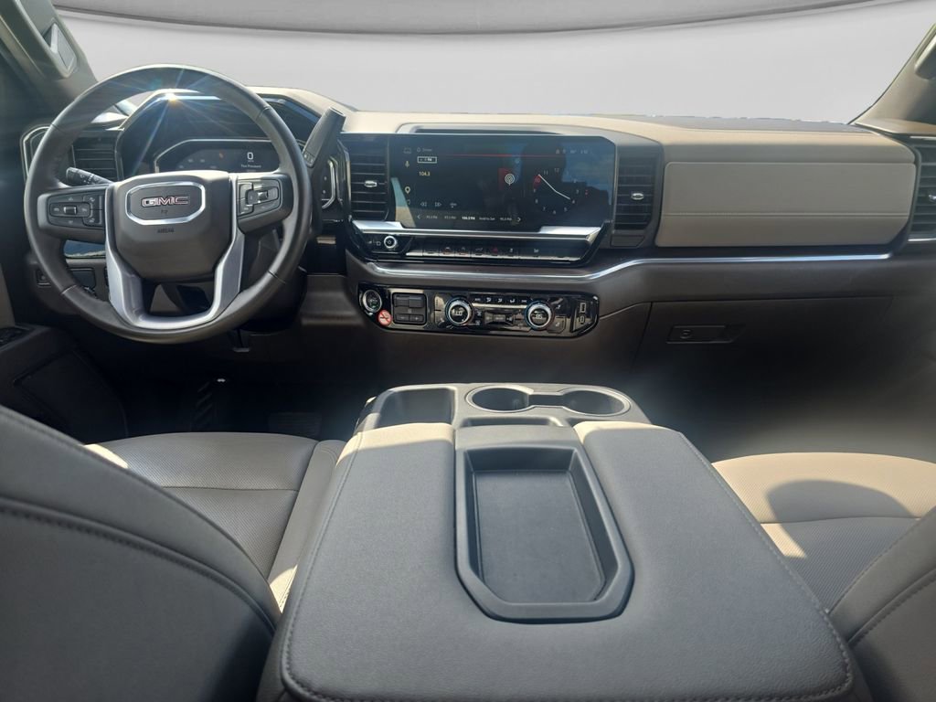 Used 2025 GMC Sierra 1500 SLT RWD image 12