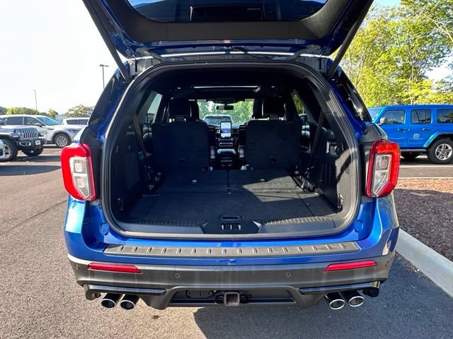 Used 2022 Ford Explorer ST w/ Equipment Group 401A AWD/4WD image 16