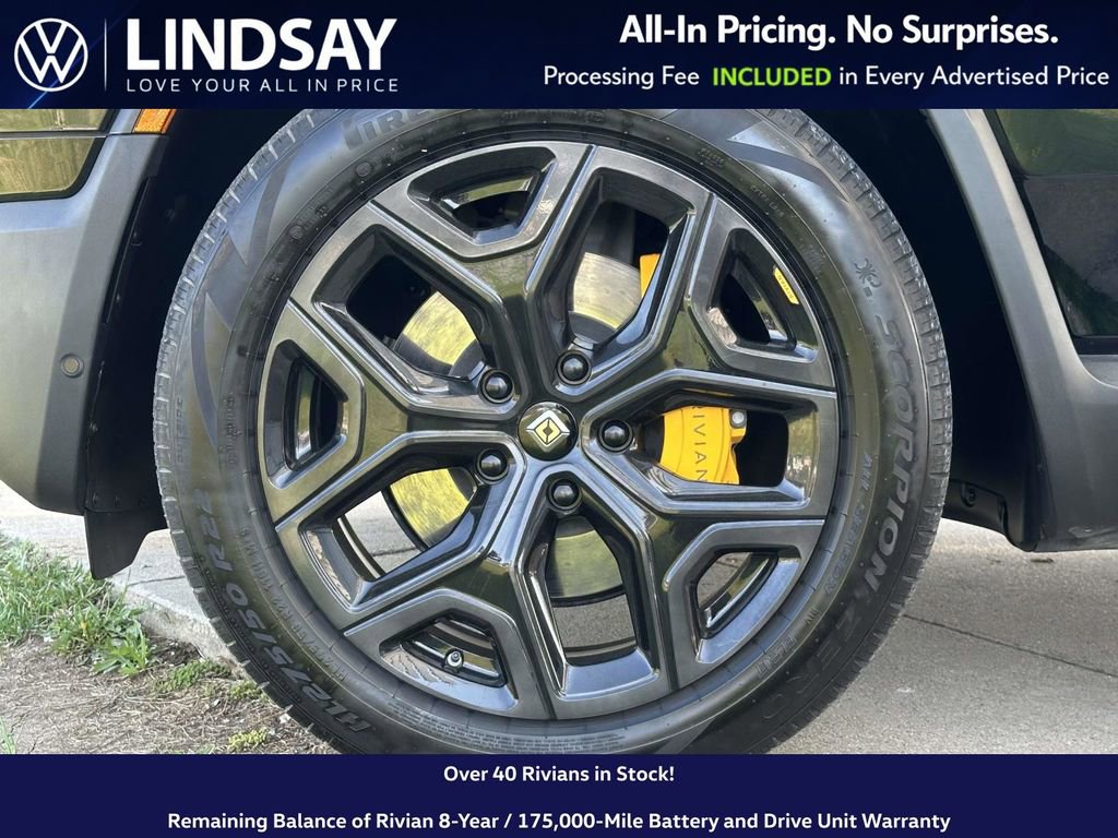 Used 2023 Rivian R1S Adventure image 8