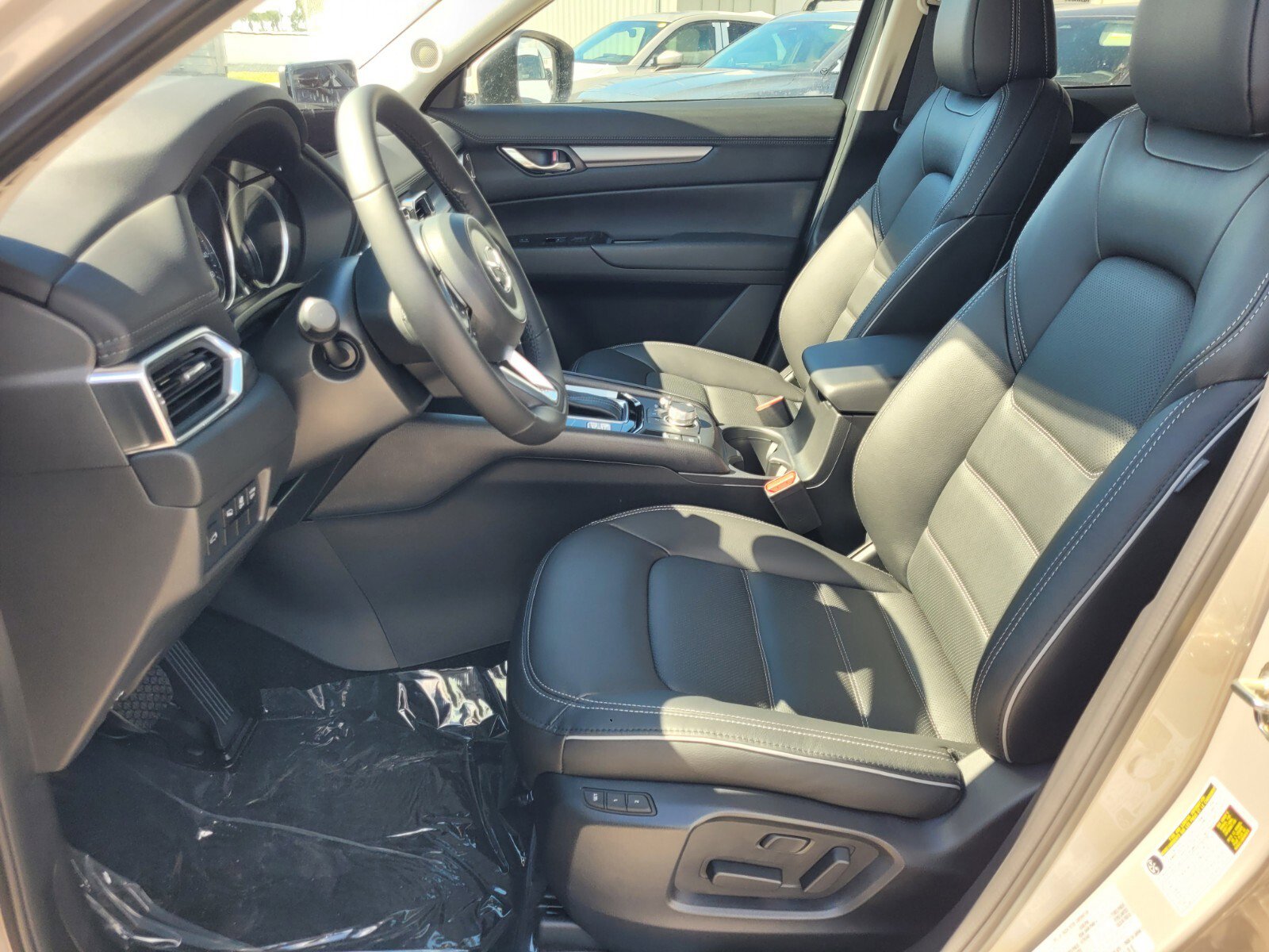 New 2025 MAZDA CX-5 AWD 2.5 S w/ Preferred Package image 3