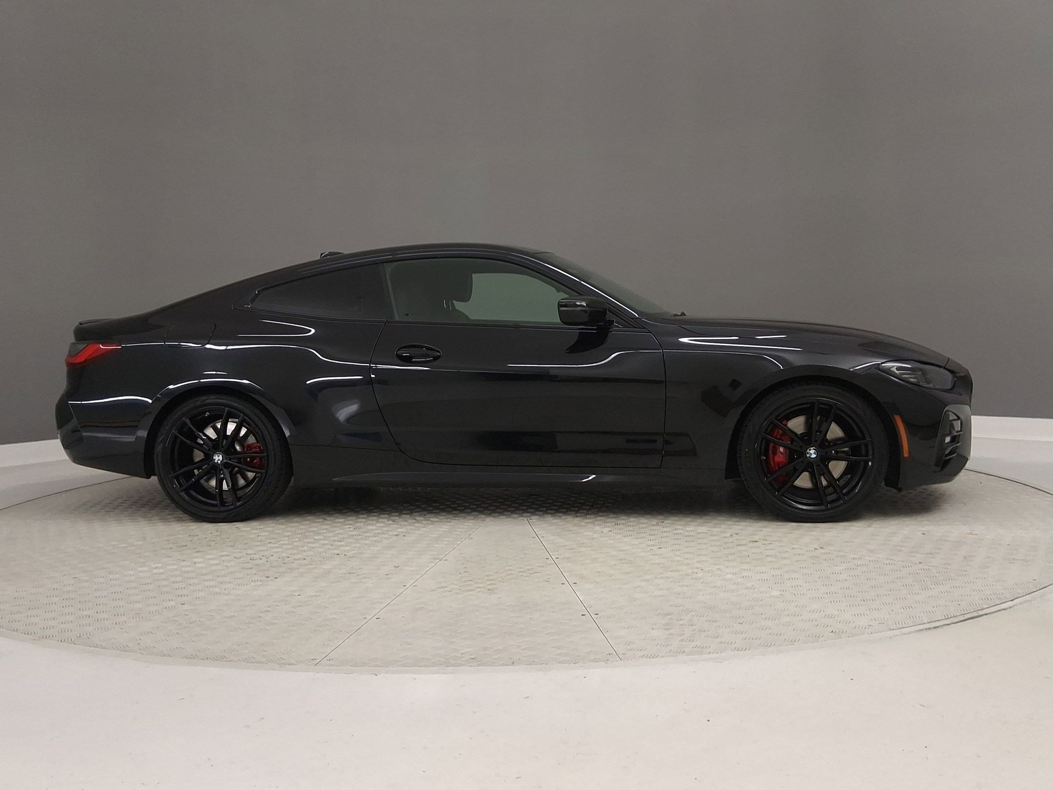 Used 2023 BMW 430i Coupe w/ M Sport Package image 6
