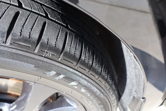 Used 2019 Chrysler Pacifica Limited FWD image 56