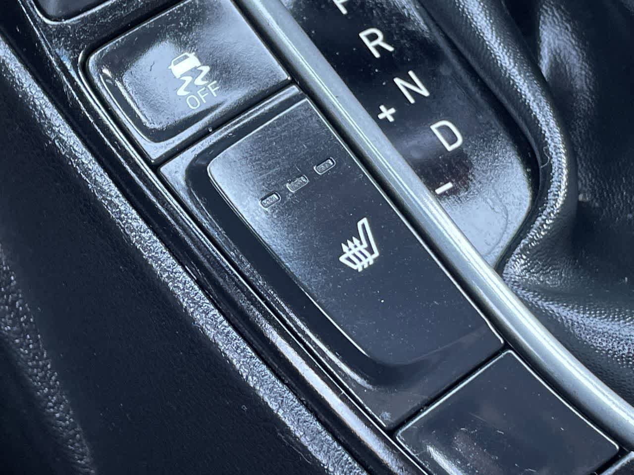 Used 2019 Hyundai Veloster 2.0 Premium image 21