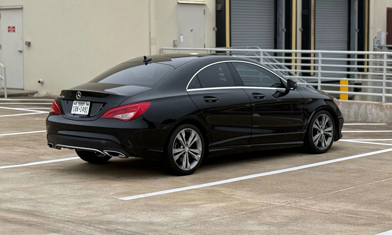 Used 2017 Mercedes-Benz CLA 250 image 8