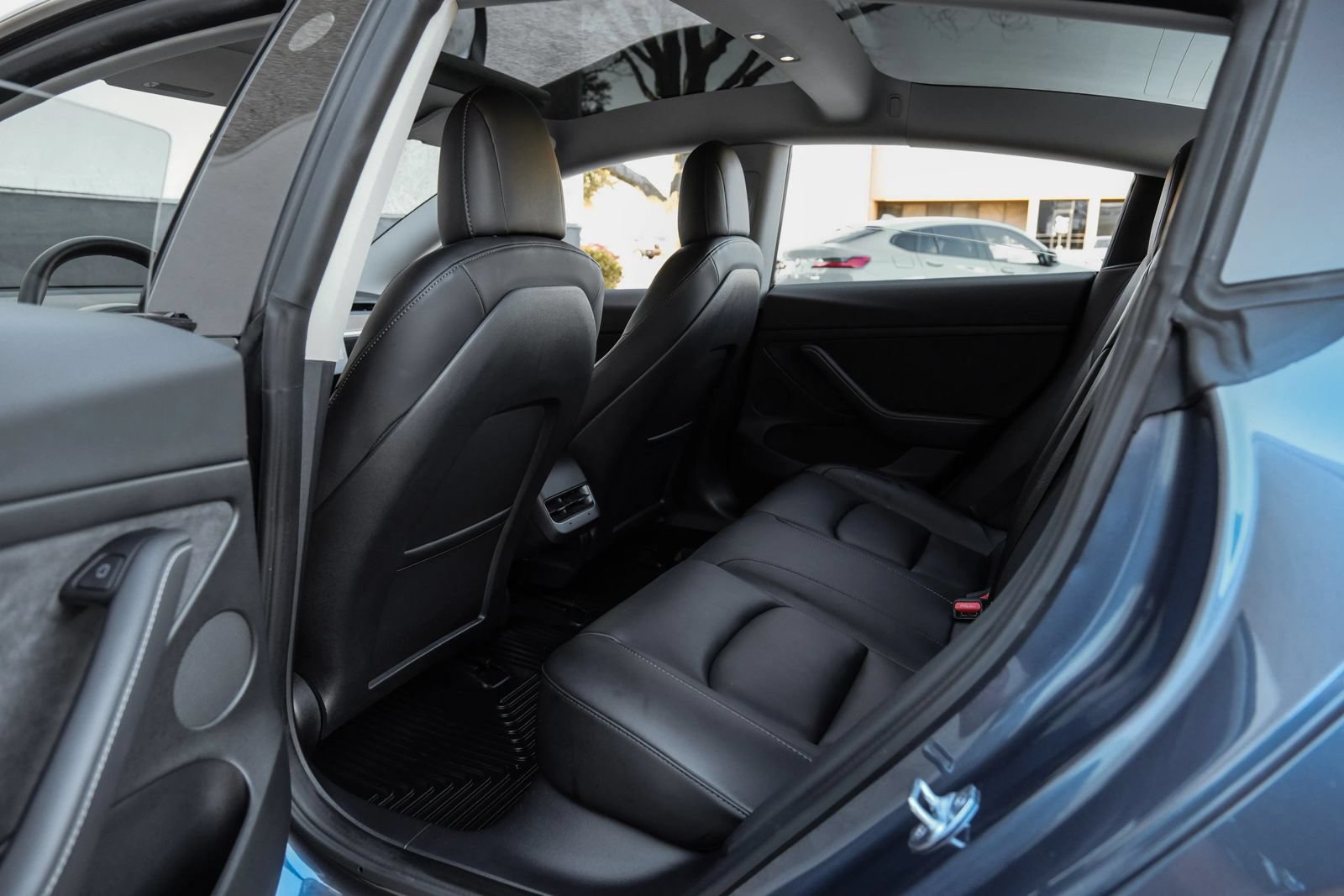 Used 2023 Tesla Model 3 Performance AWD/4WD image 44
