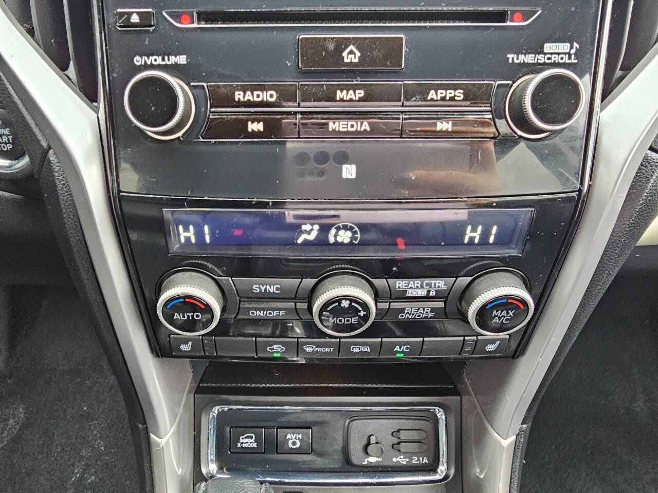 Used 2019 Subaru Ascent Limited image 27