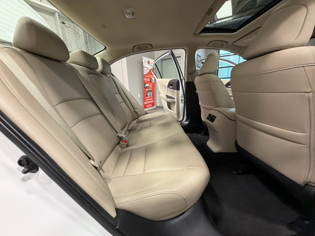 Used 2016 Honda Accord Touring image 52