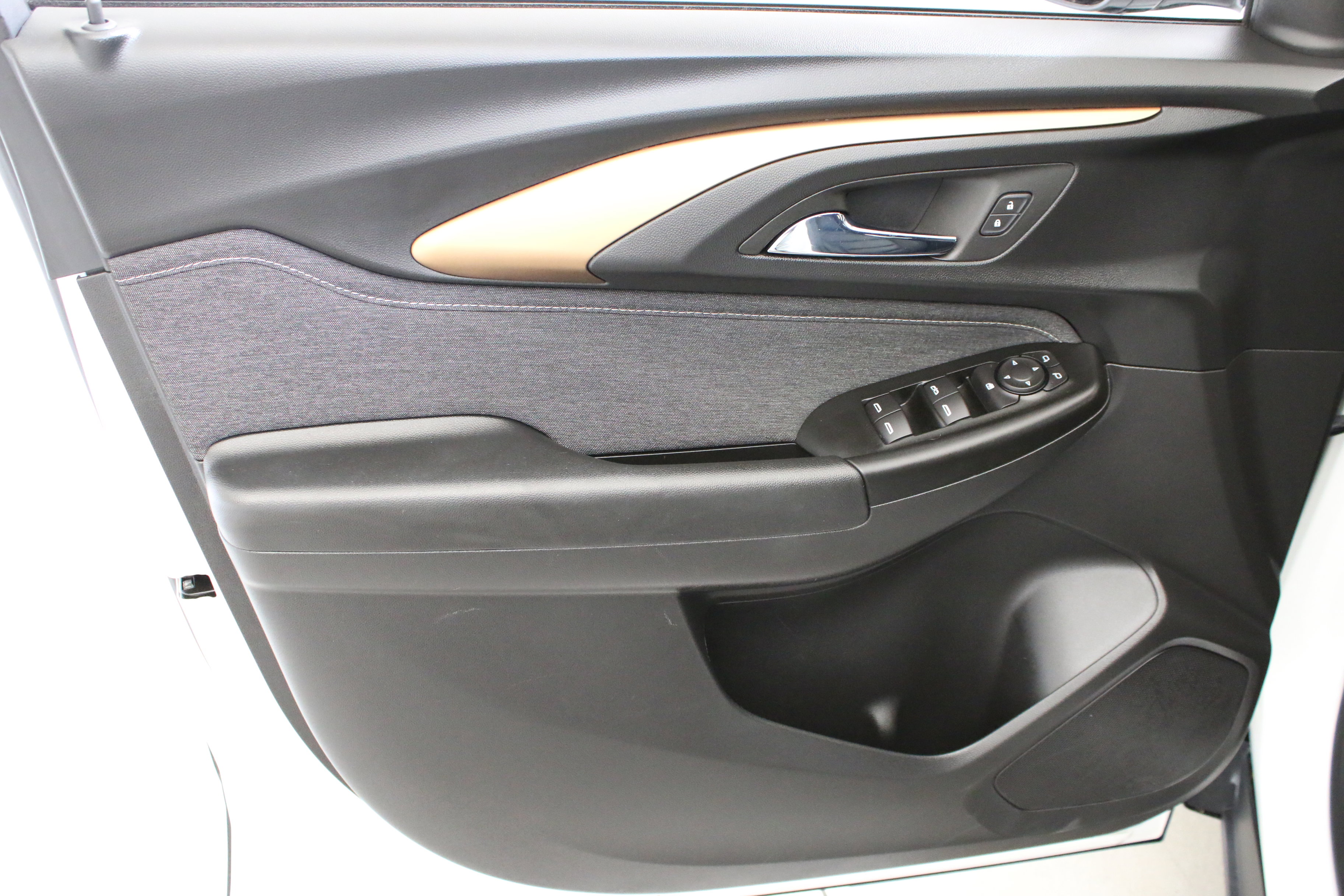 Certified 2023 Chevrolet TrailBlazer ACTIV FWD image 25