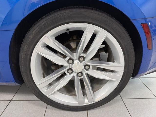 Used 2017 Chevrolet Camaro LT image 12