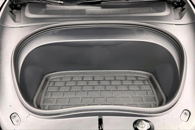 Used 2025 Tesla Model 3 Performance image 9