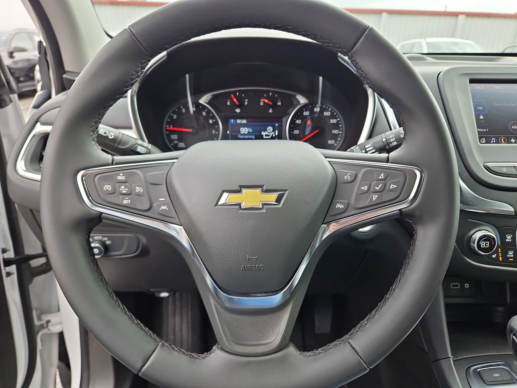 Used 2024 Chevrolet Equinox LT image 10