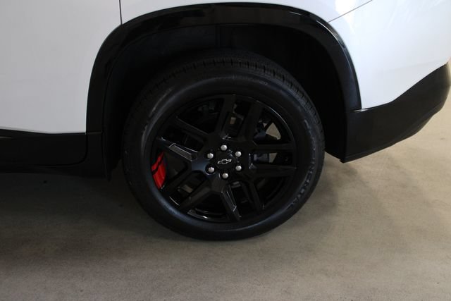 Used 2023 Chevrolet Traverse Premier w/ Redline Edition AWD/4WD image 39