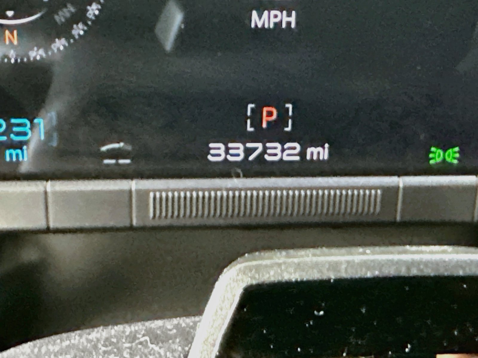 Used 2024 GMC Hummer EV 2X w/ LPO, Illumination Package AWD/4WD image 13