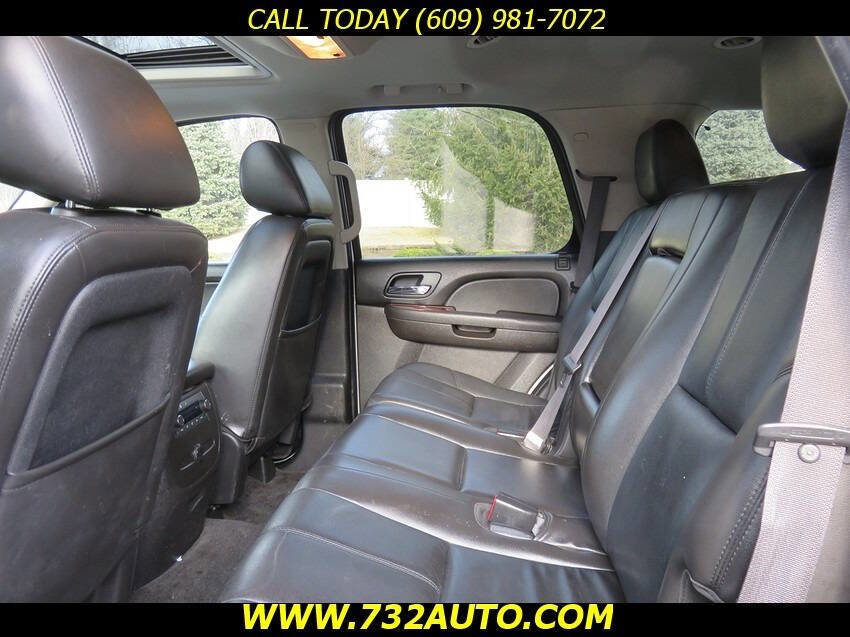 Used 2011 Chevrolet Tahoe LT w/ Regional Value Package image 9
