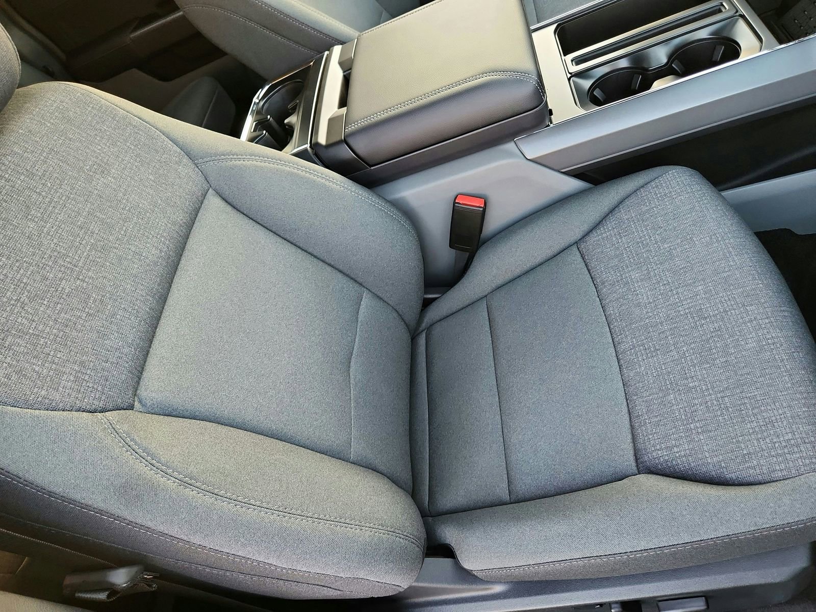 New 2025 Ford F150 XLT w/ Equipment Group 302A MID image 24