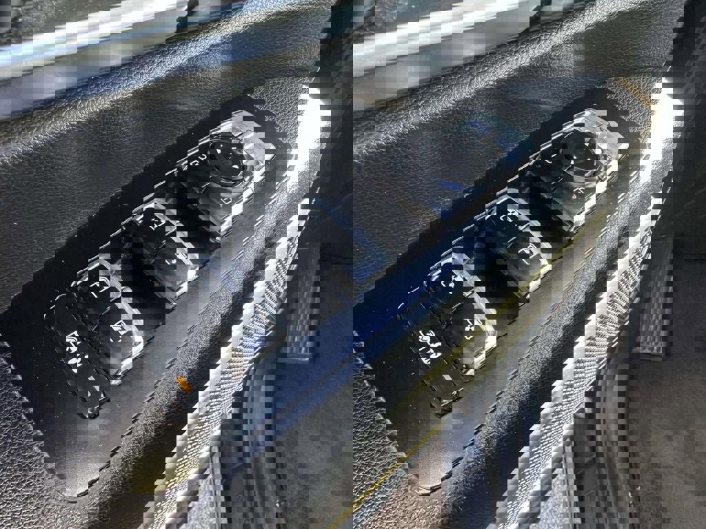 Certified 2022 Kia Telluride EX w/ EX Premium Package image 18