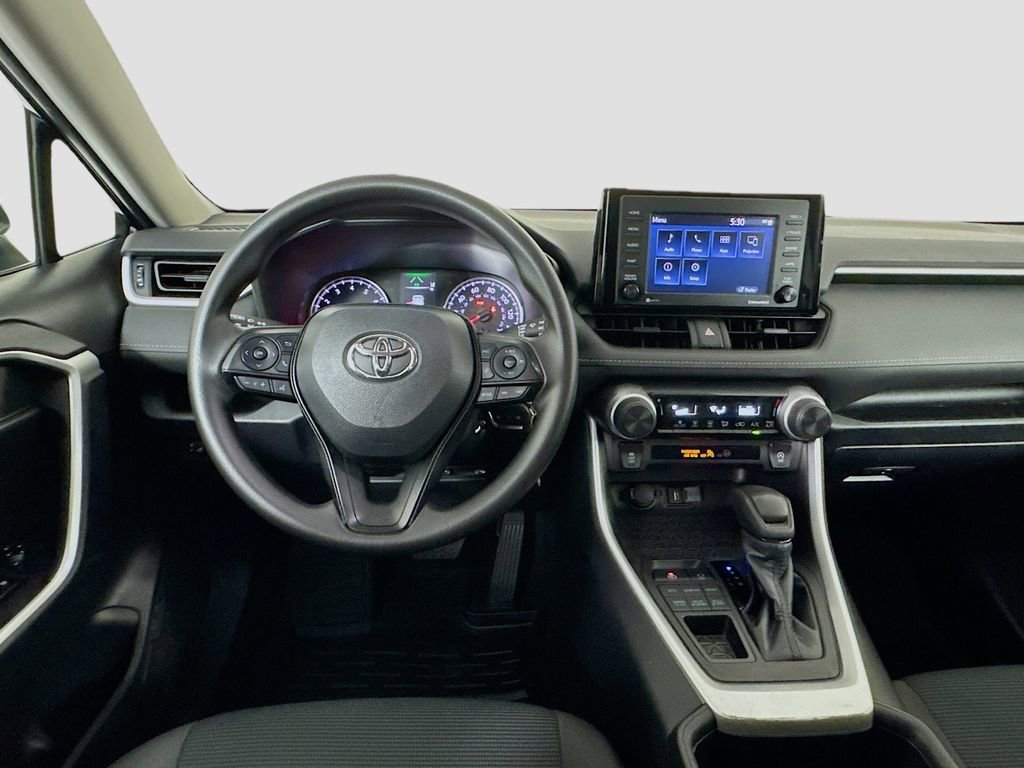 Used 2022 Toyota RAV4 LE image 20