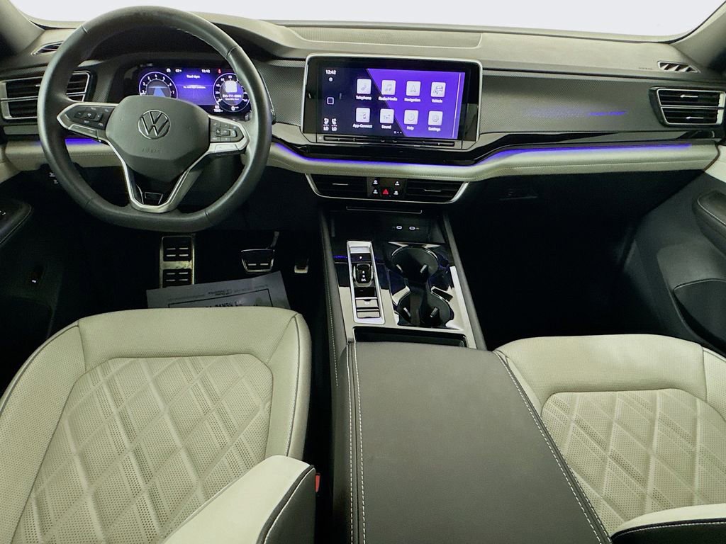 Used 2025 Volkswagen Atlas Cross Sport SEL Premium R-Line image 26