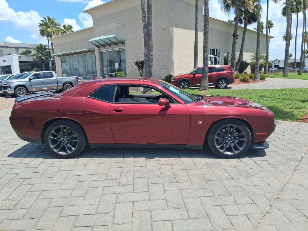 Used 2023 Dodge Challenger R/T Scat Pack RWD image 3