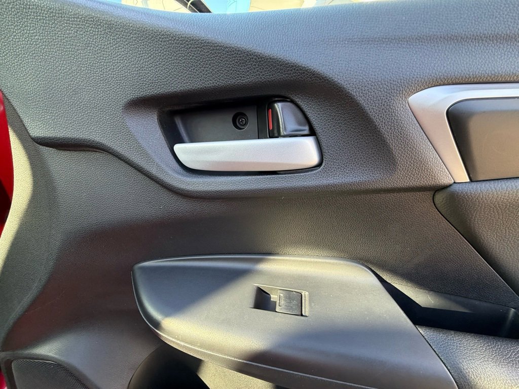 Used 2018 Honda Fit EX-L image 40